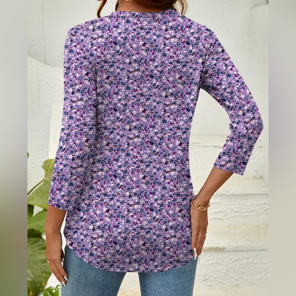 nwt-Floral Purple Medium 
3/4 Length Sleeve Top Crew Neck 
Dressy Casual Blouses - Picture 3 of 6